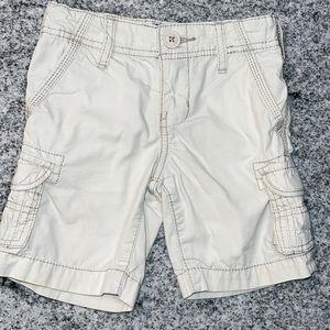 OshKosh Boys Size 2T Shorts